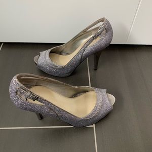 Guess Pewter glitter heels